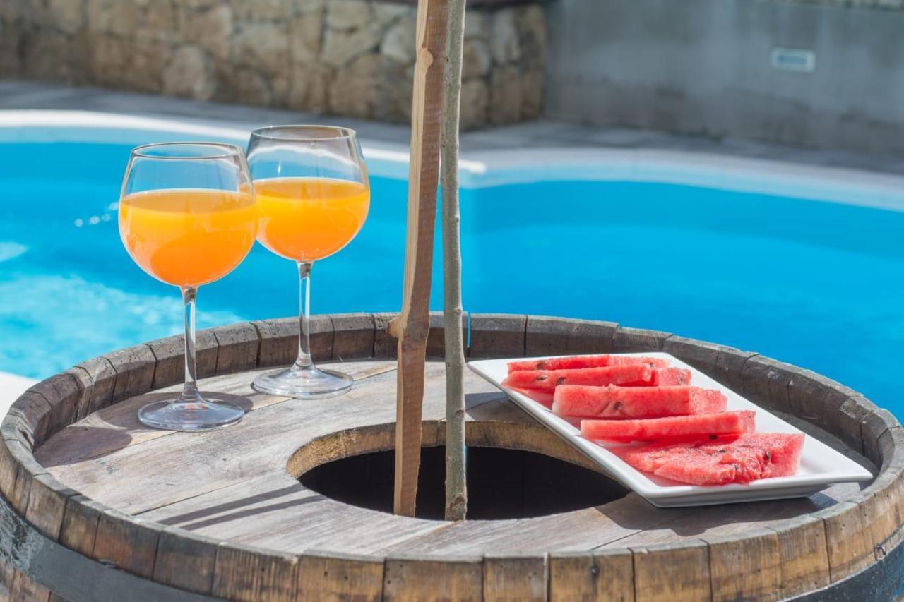 Village Holiday Apartman With Heated Pool Maslina Kostanje Eksteriør billede